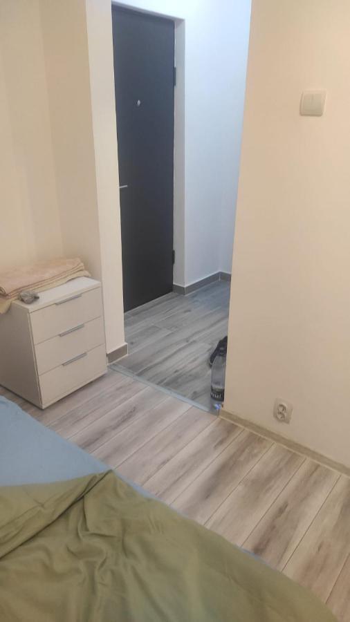 Garsoniera Turda Valeria Apartment ภายนอก รูปภาพ