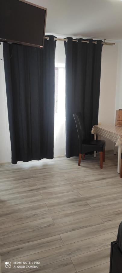 Garsoniera Turda Valeria Apartment ภายนอก รูปภาพ