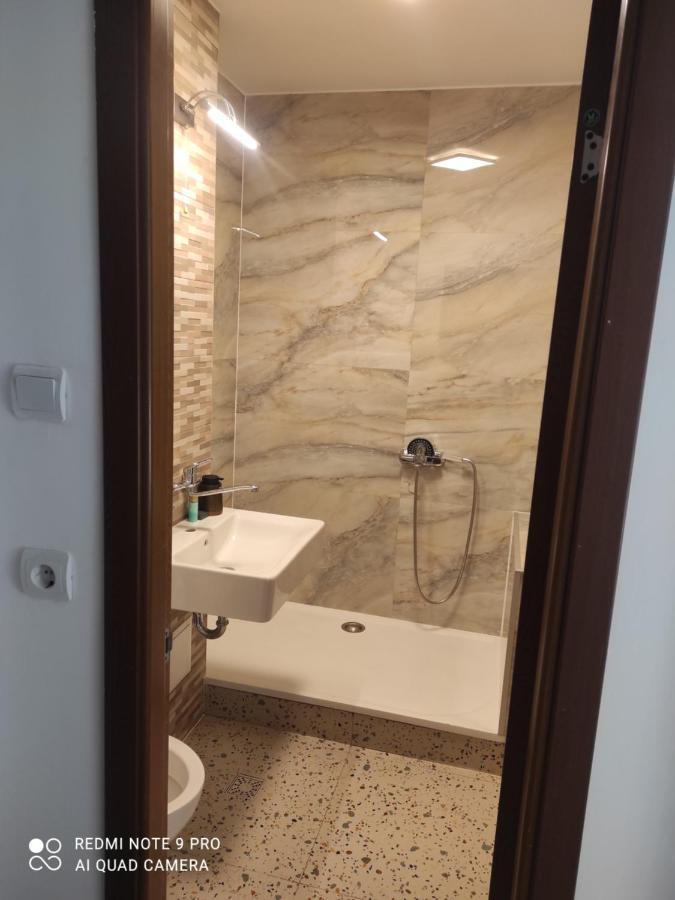 Garsoniera Turda Valeria Apartment ภายนอก รูปภาพ