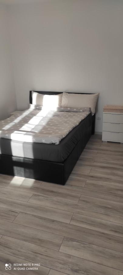 Garsoniera Turda Valeria Apartment ภายนอก รูปภาพ